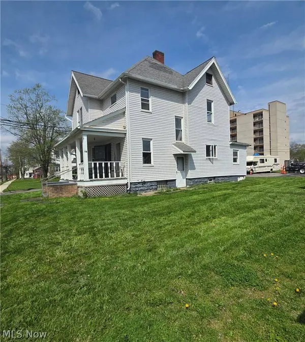 15 Beaver AVE, Niles, OH 44446