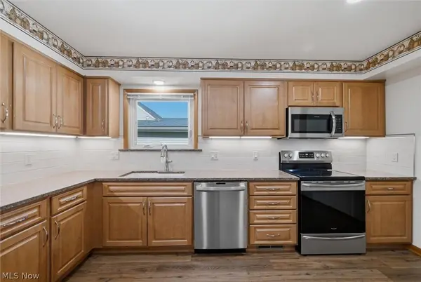 150 7th ST, Columbiana, OH 44408