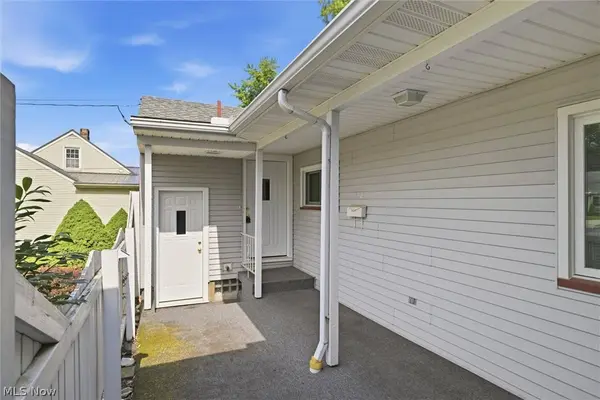 150 7th ST, Columbiana, OH 44408