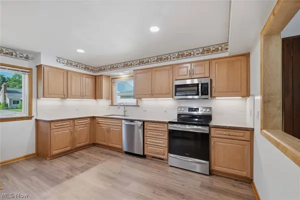 150 7th ST, Columbiana, OH 44408