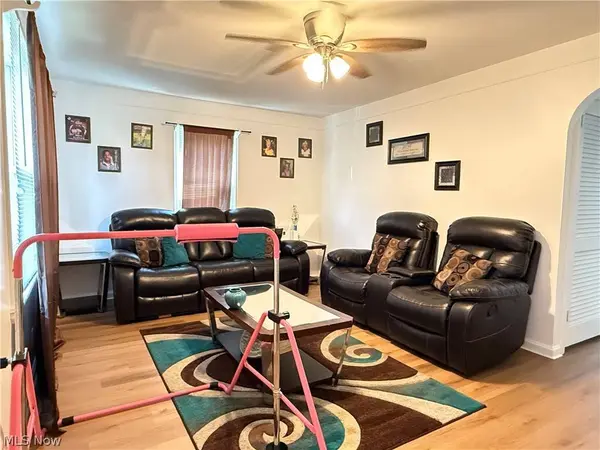 430 Moherman AVE, Youngstown, OH 44509