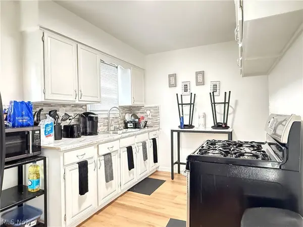 430 Moherman AVE, Youngstown, OH 44509