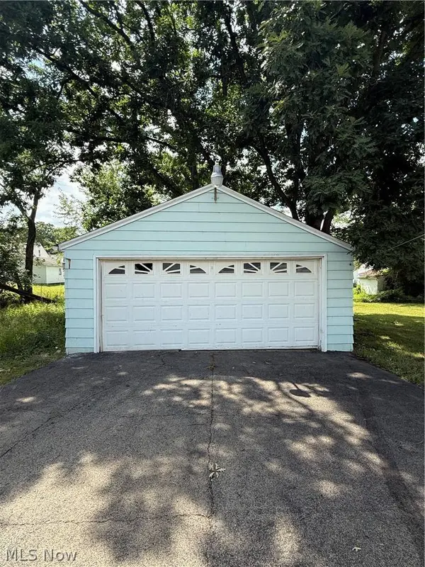 430 Moherman AVE, Youngstown, OH 44509