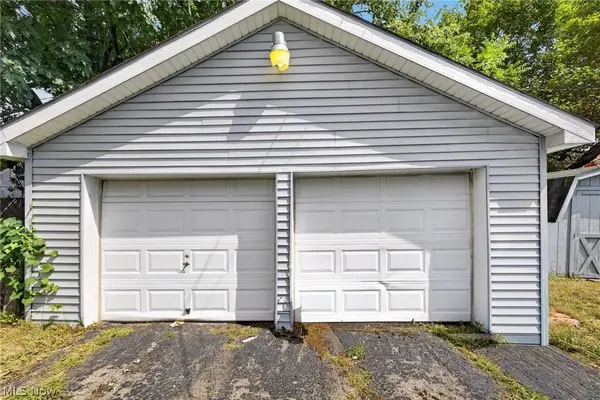 449 Kenilworth AVE SE, Warren, OH 44483