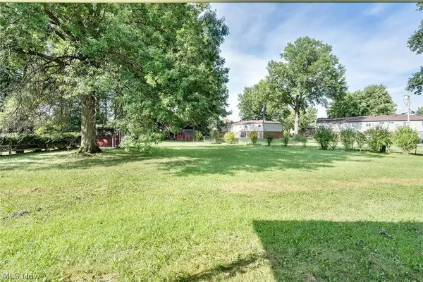 4970 New RD, Austintown, OH 44515