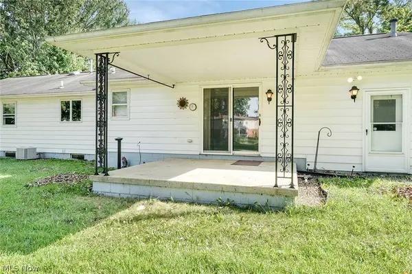 4970 New RD, Austintown, OH 44515