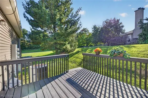 3652 Mercedes PL, Canfield, OH 44406