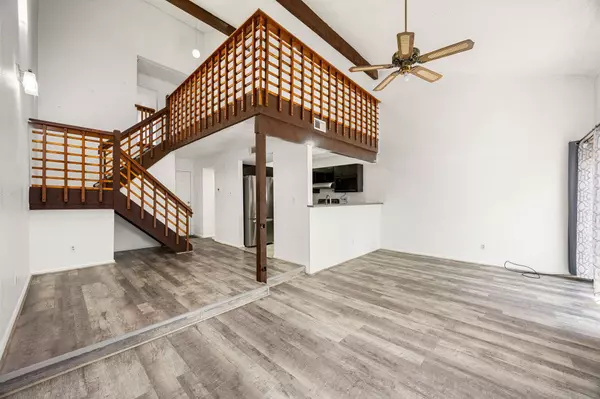 7092 Greenway Chase ST, Houston, TX 77072