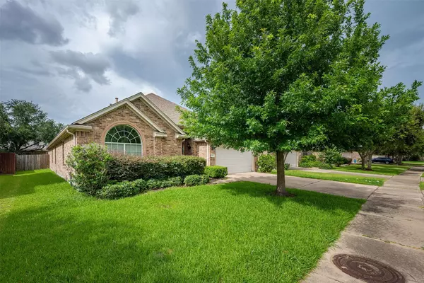 19914 Sagebrush Cove, Richmond, TX 77407