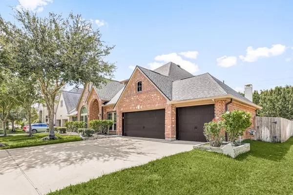 2406 Brandyshire DR, Katy, TX 77494