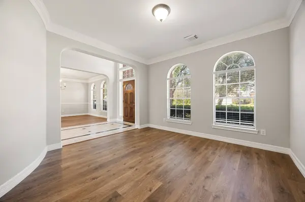 7711 Heron Lakes DR, Houston, TX 77064