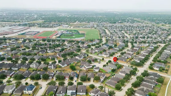 10003 Lynette Falls DR, Houston, TX 77095