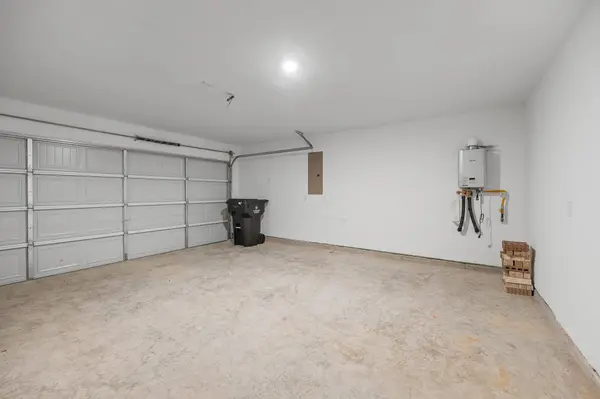 1102 Rustic Willow DR, Beasley, TX 77417
