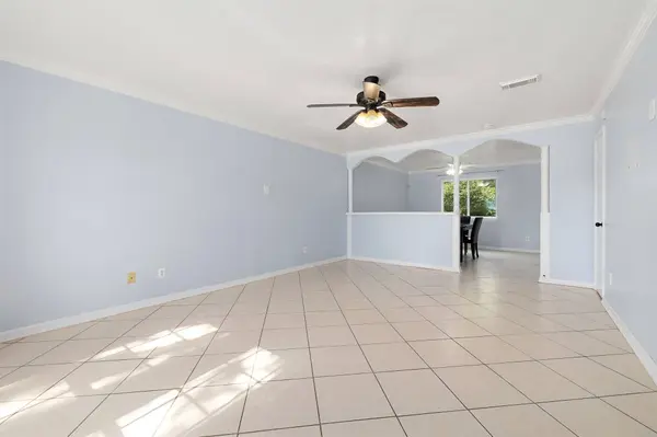 6747 Cypress Glades DR, Katy, TX 77449