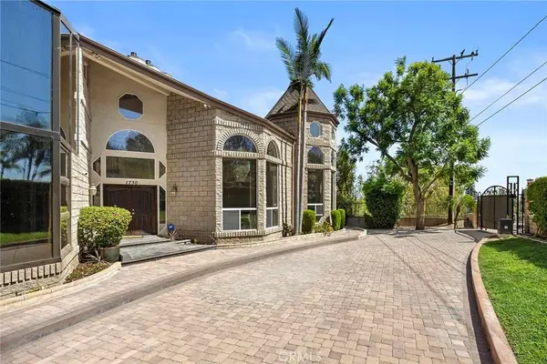 1730 Rocky RD, Fullerton, CA 92831