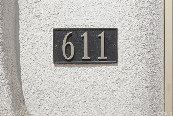 611 W 110th, Los Angeles, CA 90044
