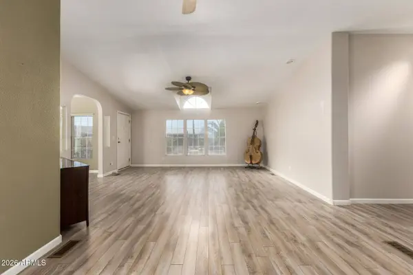 2400 E BASELINE Avenue #44, Apache Junction, AZ 85119