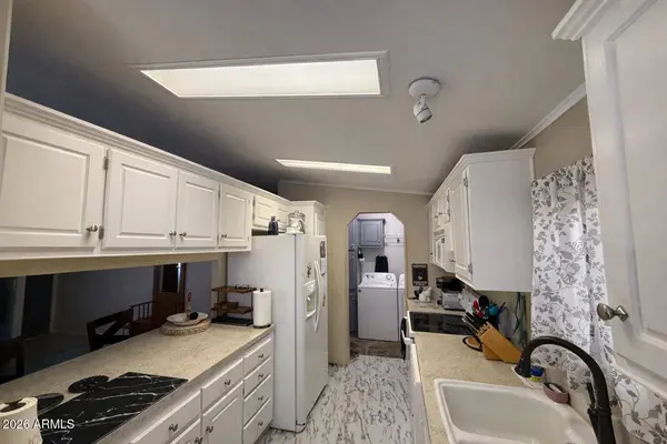 2400 E Baseline Avenue #153, Apache Junction, AZ 85119