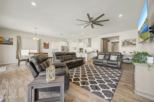 25727 S 230TH Place, Queen Creek, AZ 85142