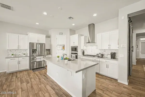 25727 S 230TH Place, Queen Creek, AZ 85142