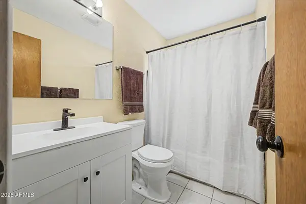 924 E GRANADA Avenue, Apache Junction, AZ 85119
