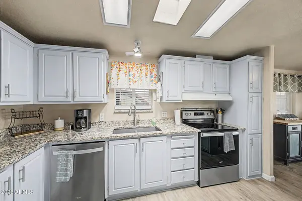 2400 E BASELINE Avenue #178, Apache Junction, AZ 85119