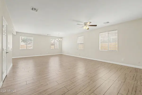 6515 S 72ND Avenue, Laveen, AZ 85339