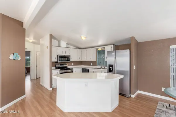 2400 E BASELINE Avenue #251, Apache Junction, AZ 85119