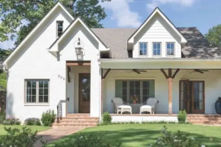 Home Staging Mistakes to Avoid: Expert Tips for a Stunning Sale,Laura McMillan