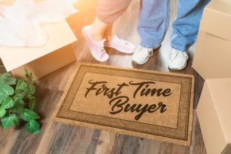 Navigating Your First Home Purchase: Expert Tips for First-Time Homebuyers,Laura McMillan