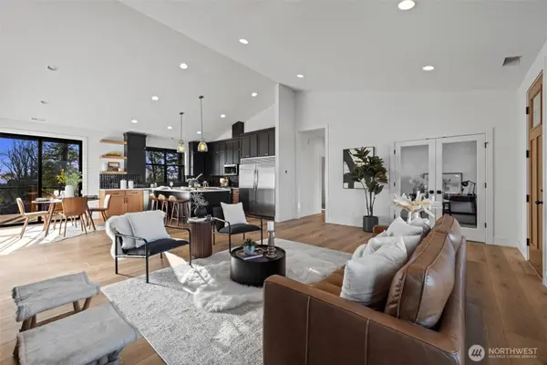 25716 99th AVE E, Graham, WA 98338