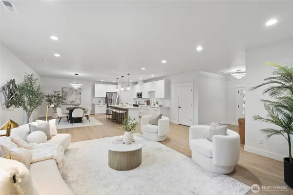 14701 11th Avenue Ct E, Tacoma, WA 98445