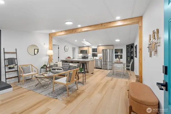 9814 191st ST E, Puyallup, WA 98375