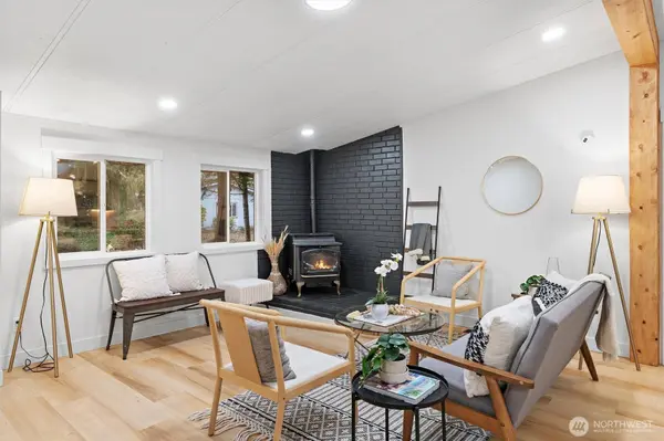 9814 191st ST E, Puyallup, WA 98375