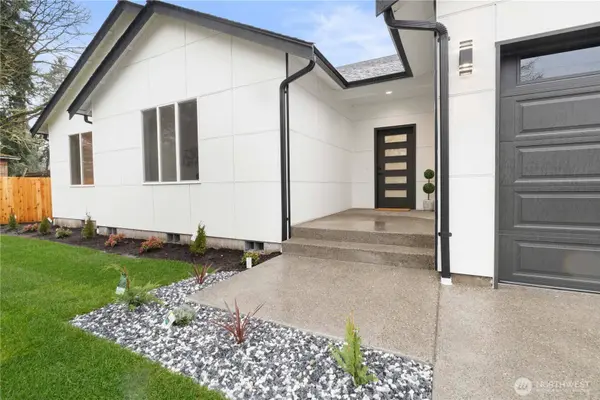 14701 11th Avenue Ct E, Tacoma, WA 98445