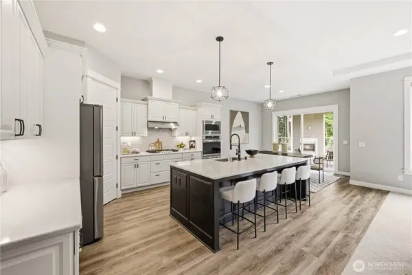16822 116th ST E, Bonney Lake, WA 98391
