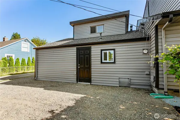 1319 Wood AVE, Sumner, WA 98390