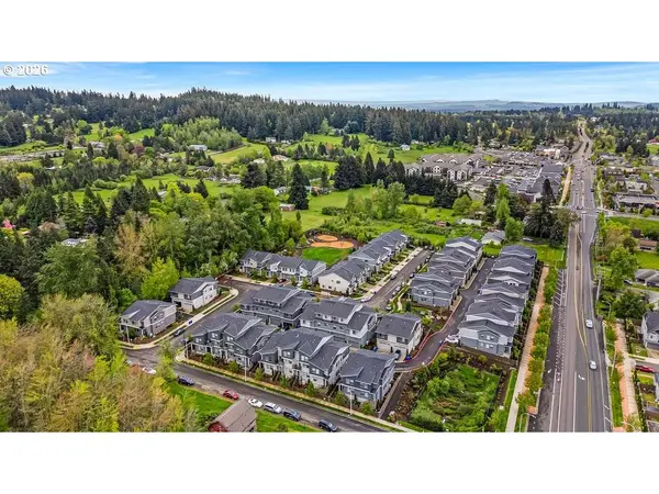 17346 SE CROSSROADS AVE, Damascus, OR 97089