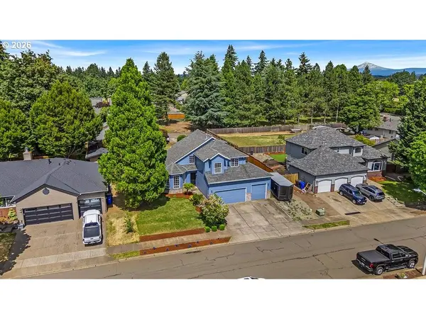 18928 HIGHLAND DR, Oregon City, OR 97045