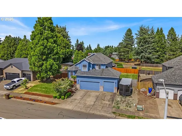 18928 HIGHLAND DR, Oregon City, OR 97045