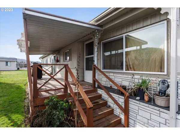 13900 SE HIGHWAY 212 #125, Clackamas, OR 97015