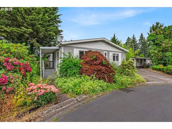 16000 SE POWELL BLVD, Portland, OR 97236