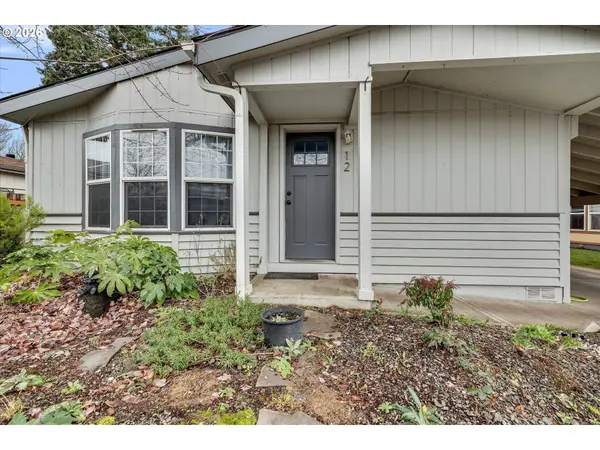 1111 SE 3RD AVE #12, Canby, OR 97013