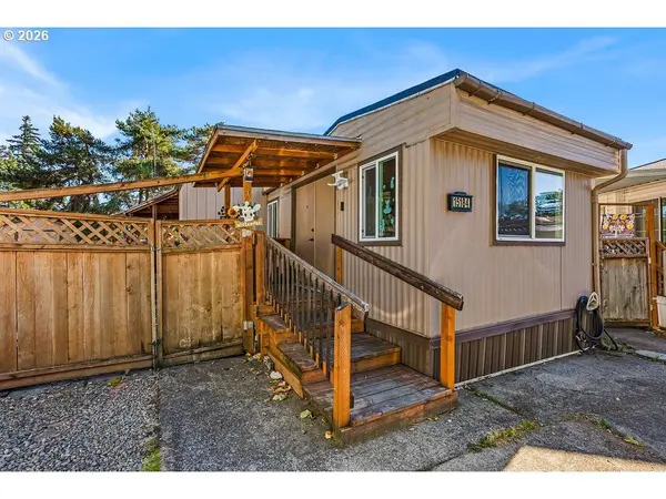 15184 SE DAYSPRING LN, Clackamas, OR 97015