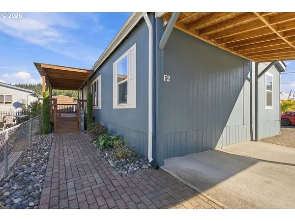 10701 SE HIGHWAY 212 #F2, Clackamas, OR 97015