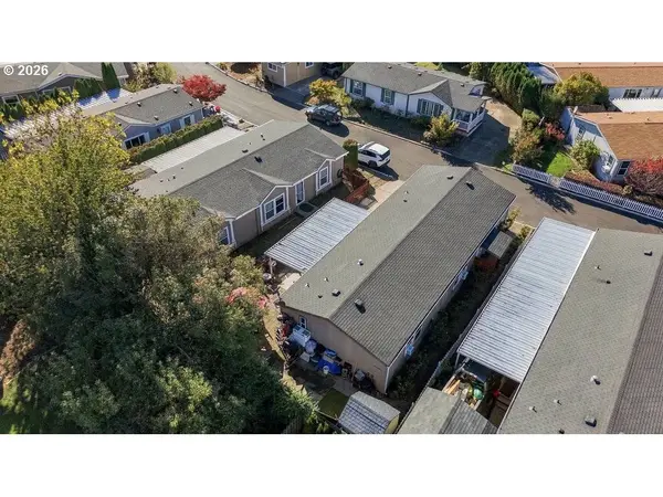 823 SW WILLIAMSBURG WAY, Beaverton, OR 97006