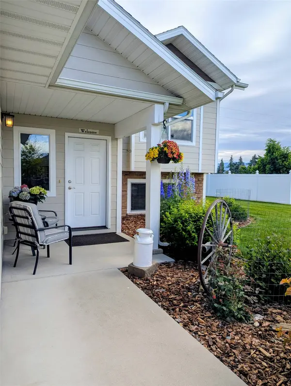 125 Leisure DR, Kalispell, MT 59901