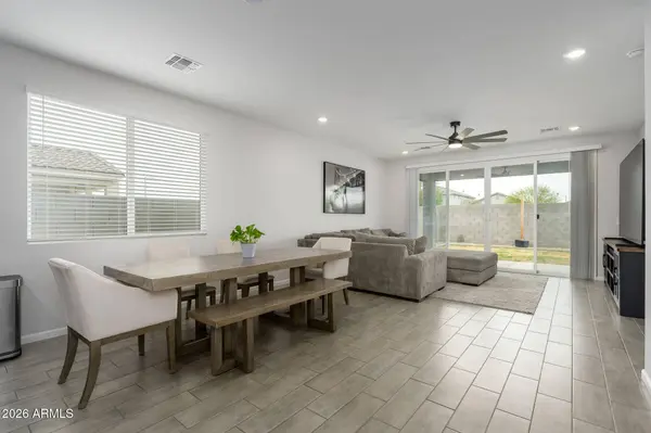 22898 N 182ND Lane, Surprise, AZ 85387