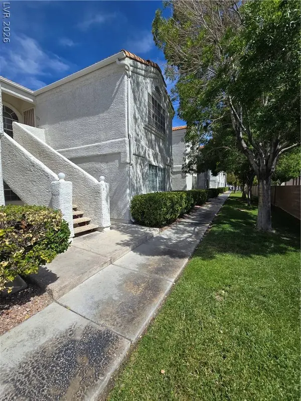 1800 Edmond ST #121, Las Vegas, NV 89146