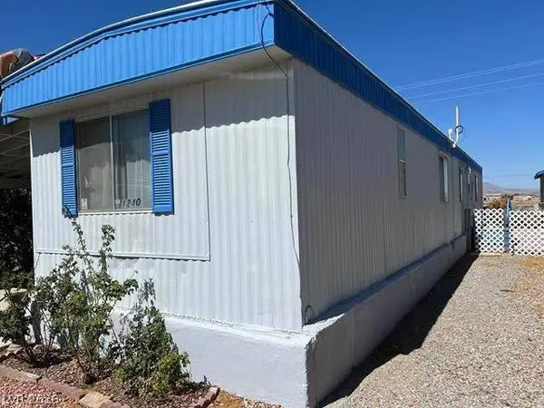 1240 S Comstock CIR, Pahrump, NV 89048